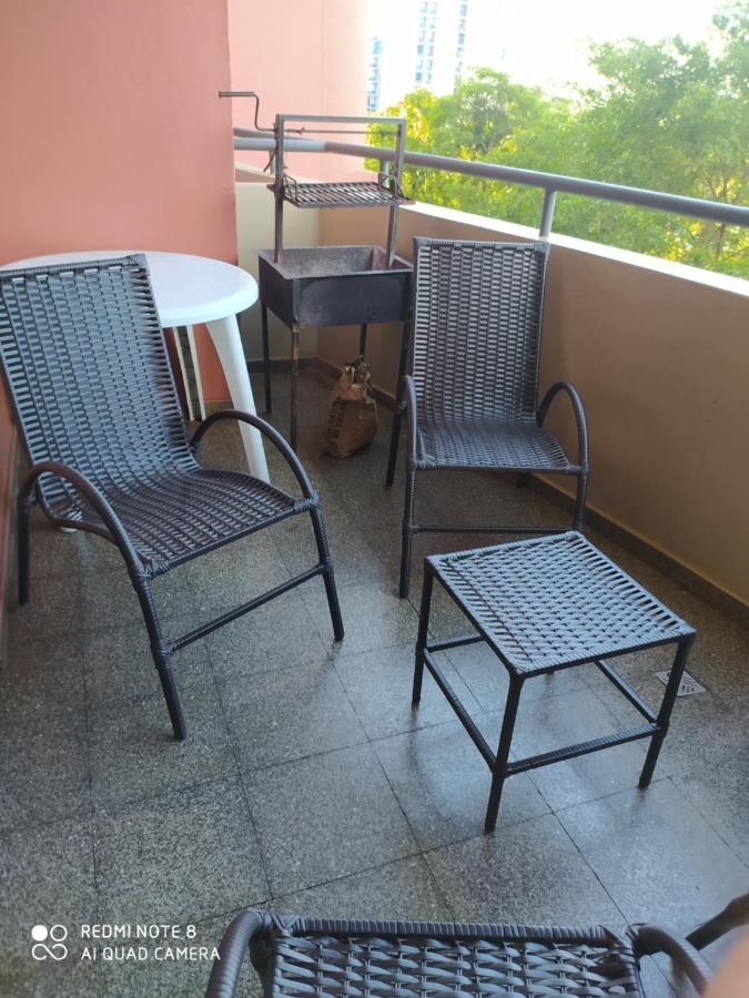 Amplio Y Comodo Apartamento Con Bella Vista En Pleno Centro Ciudad del Este Luaran gambar